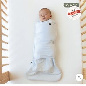 Like new!! Kyte Baby Sleep Bag Swaddler in Mist 1.0